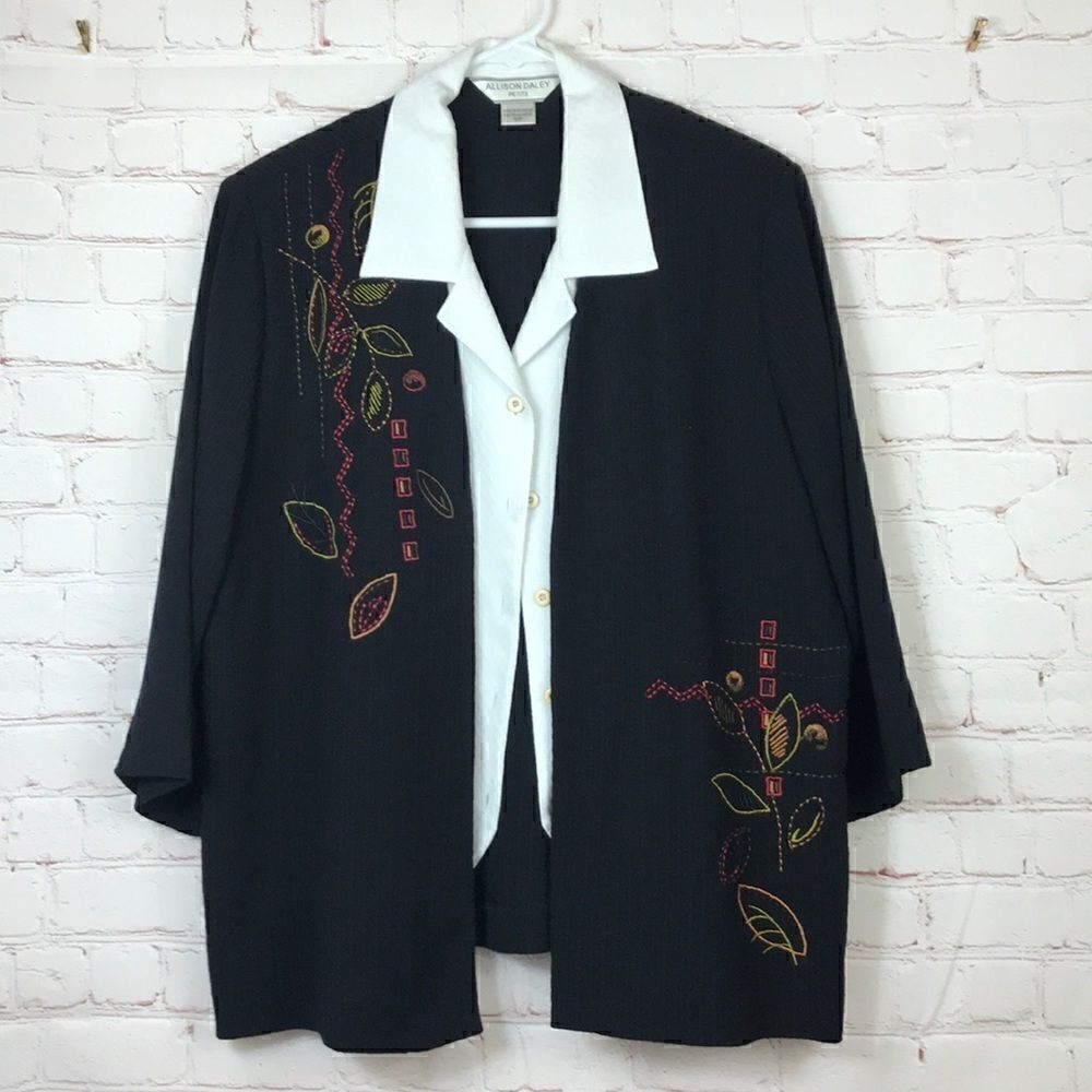 12P- Allison Daley 4Pc. Set career jackets… - Picture 7 of 15